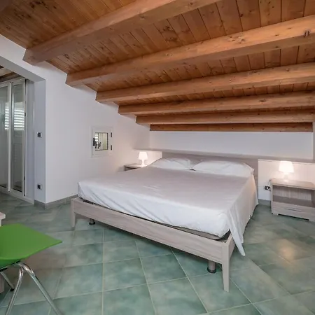 Apartment Archimede, Con Vista In Centro A