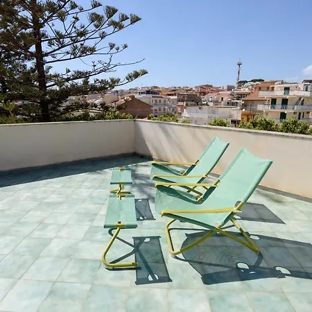 Archimede, Con Vista In Centro A Apartment